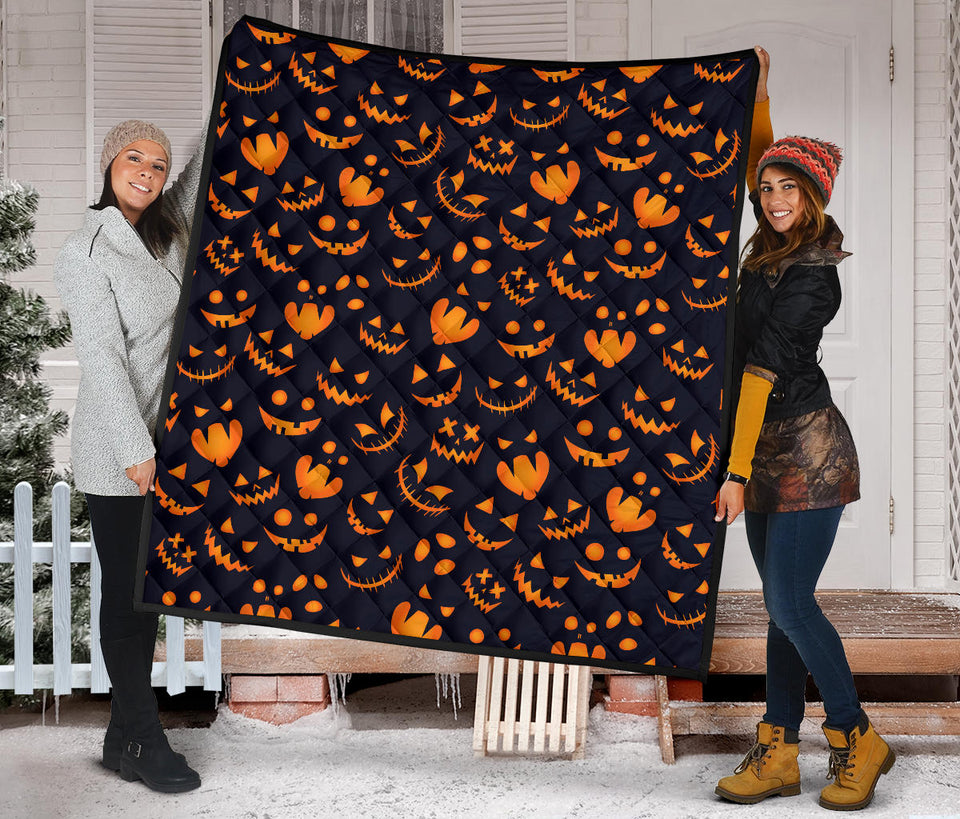 Halloween Pattern Pumpkin Background Premium Quilt
