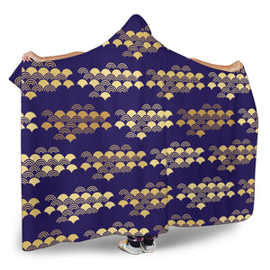 Beautiful Japanese Fan Pattern Hooded Blanket