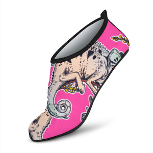 Chameleon Lizard Pattern Pink Background Aqua Shoes