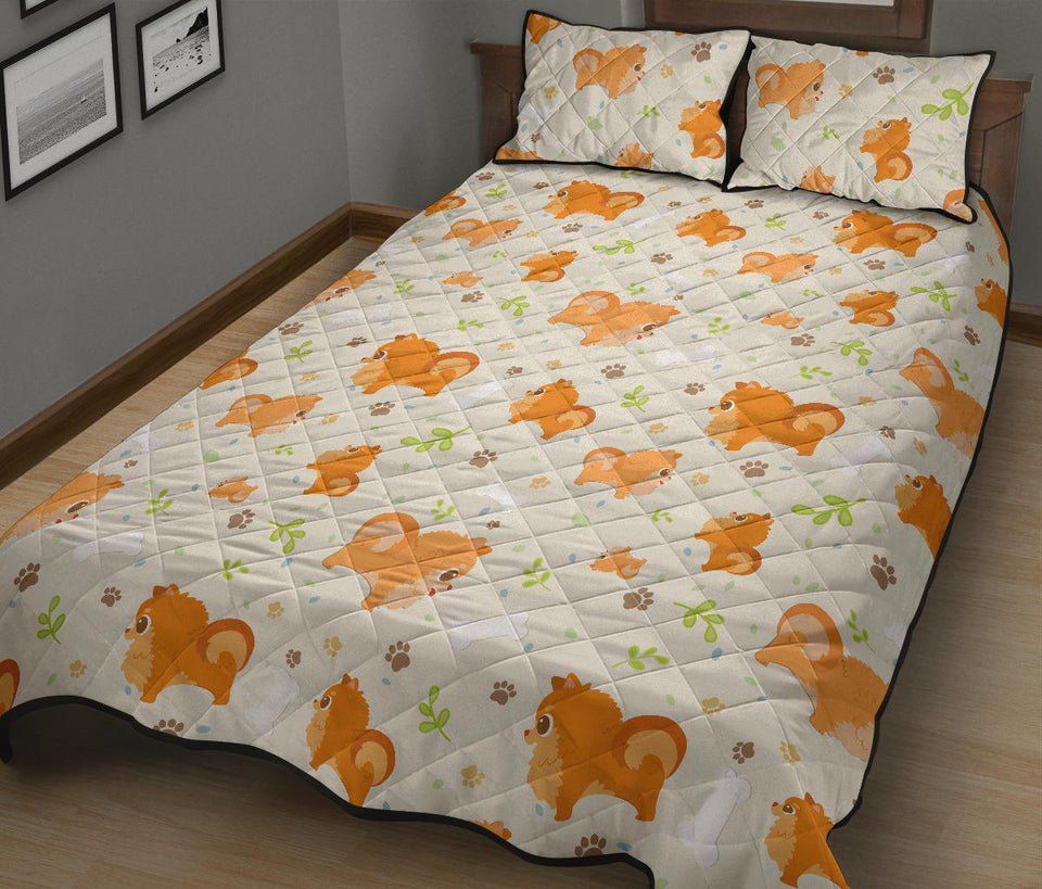 Cute brown pomeranian paw leave bone pattern Quilt Bed Set