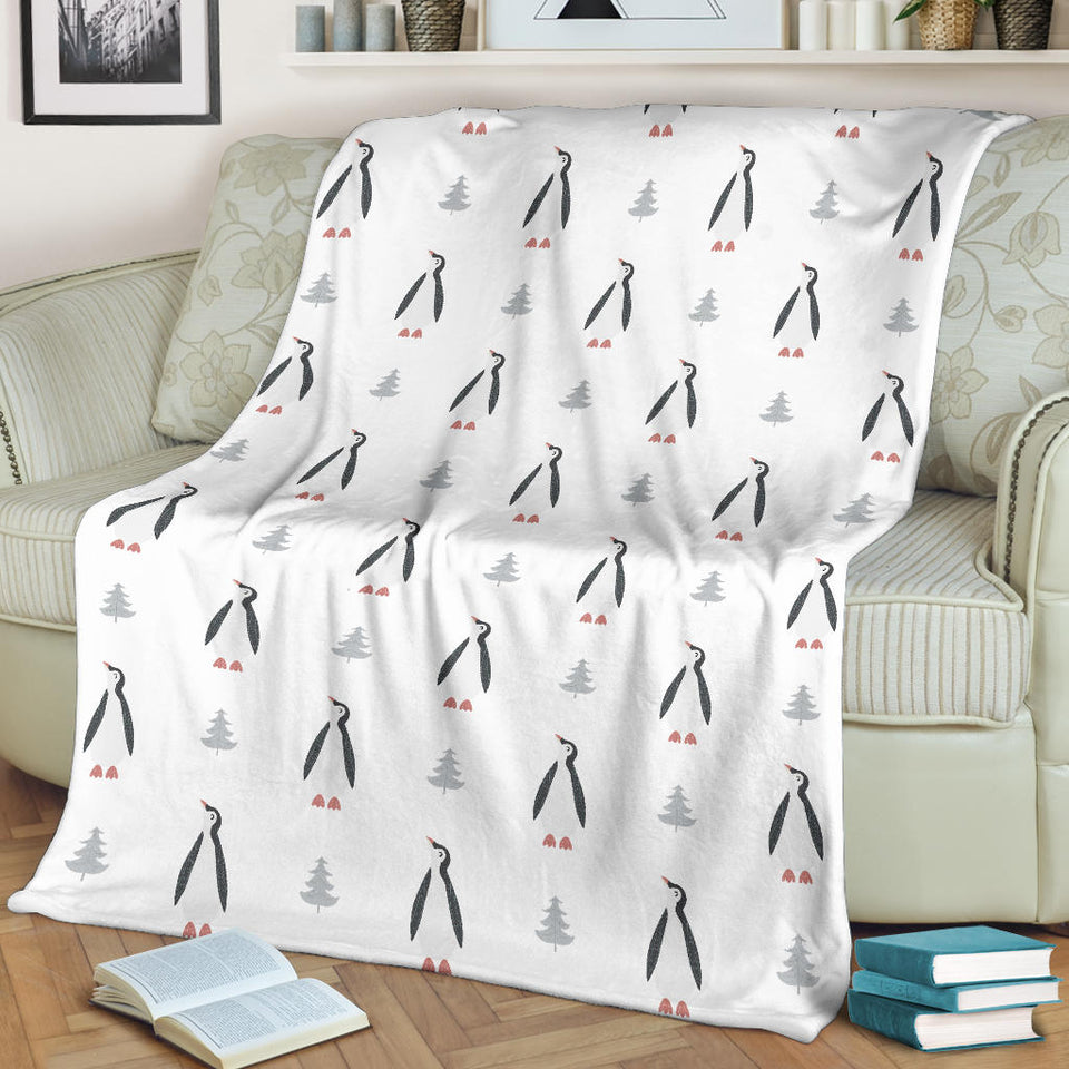Penguin Pattern Premium Blanket