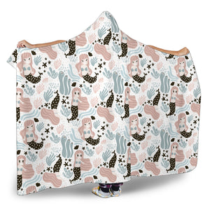 Cute Mermaid Pattern Hooded Blanket