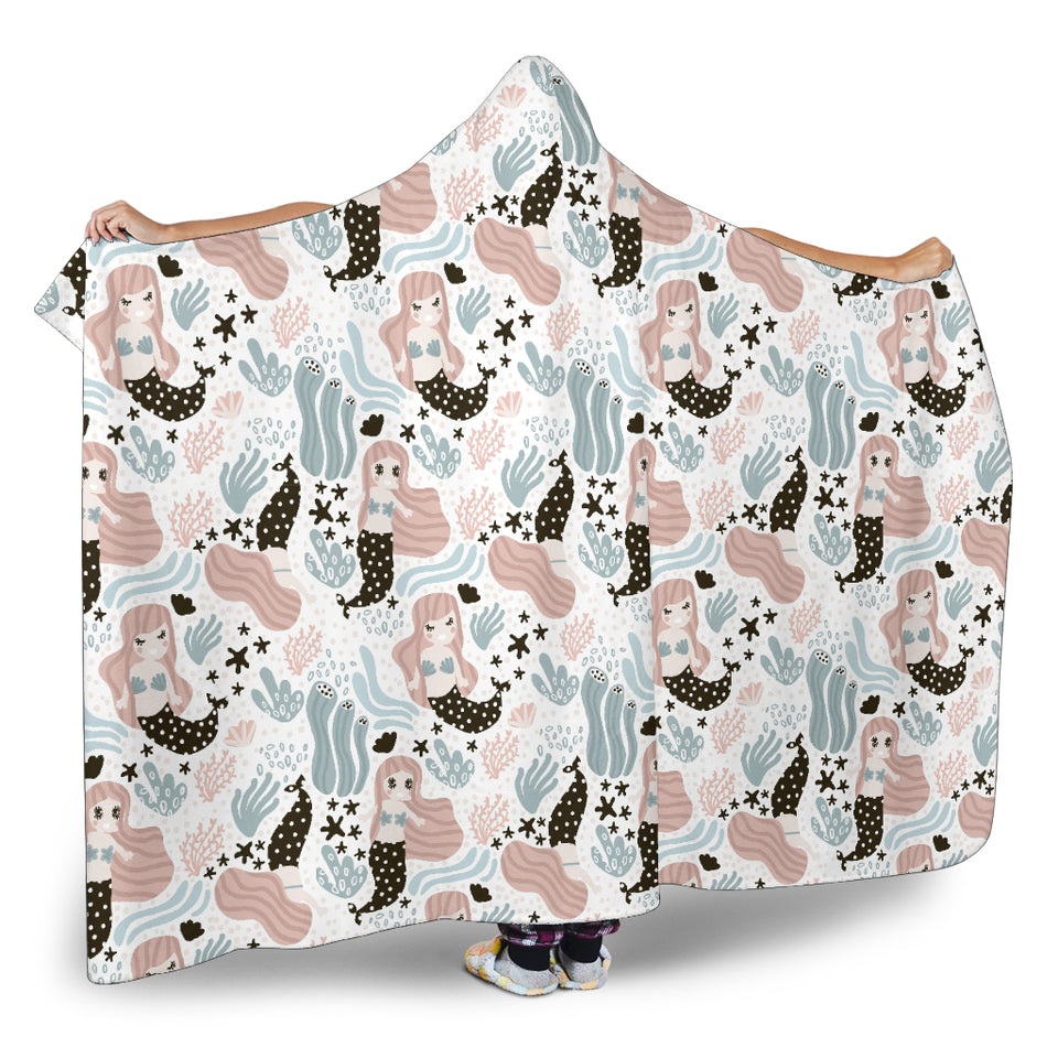 Cute Mermaid Pattern Hooded Blanket