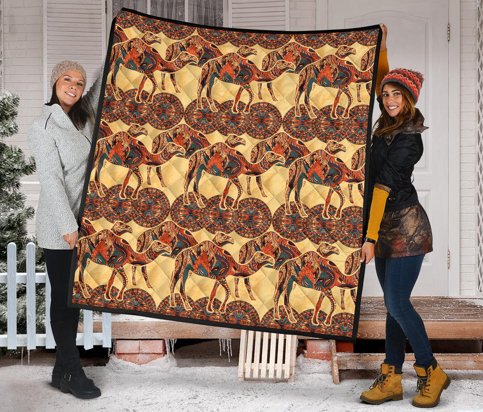 Camel Polynesian Tribal Design Pattern Premium Quilt