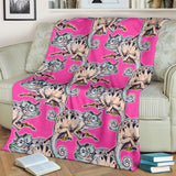 Chameleon Lizard Pattern Pink Background Premium Blanket