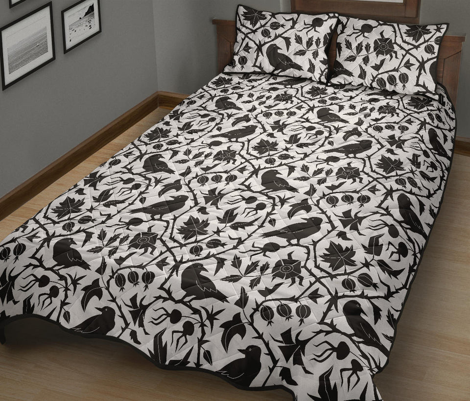 Crow dark floral pattern Quilt Bed Set