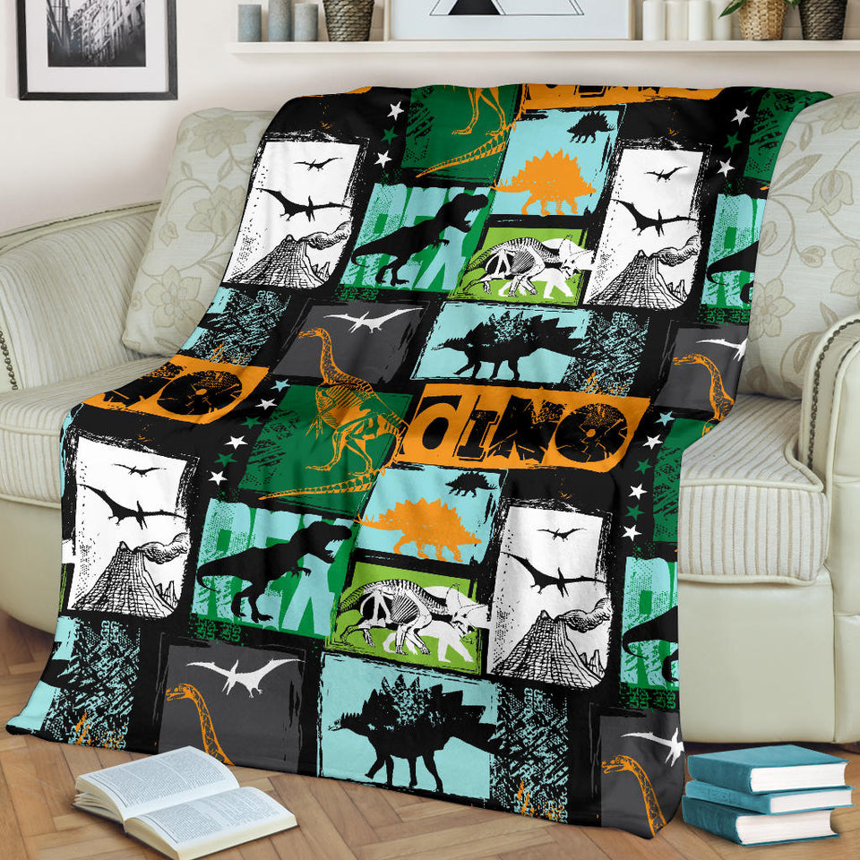 Dinosaurs Print Pattern Premium Blanket