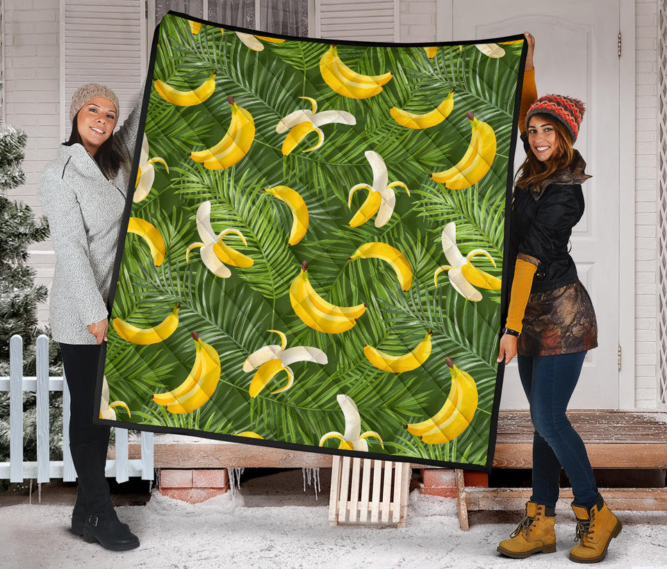 Banana Palm Leaves Pattern Premium Quilt