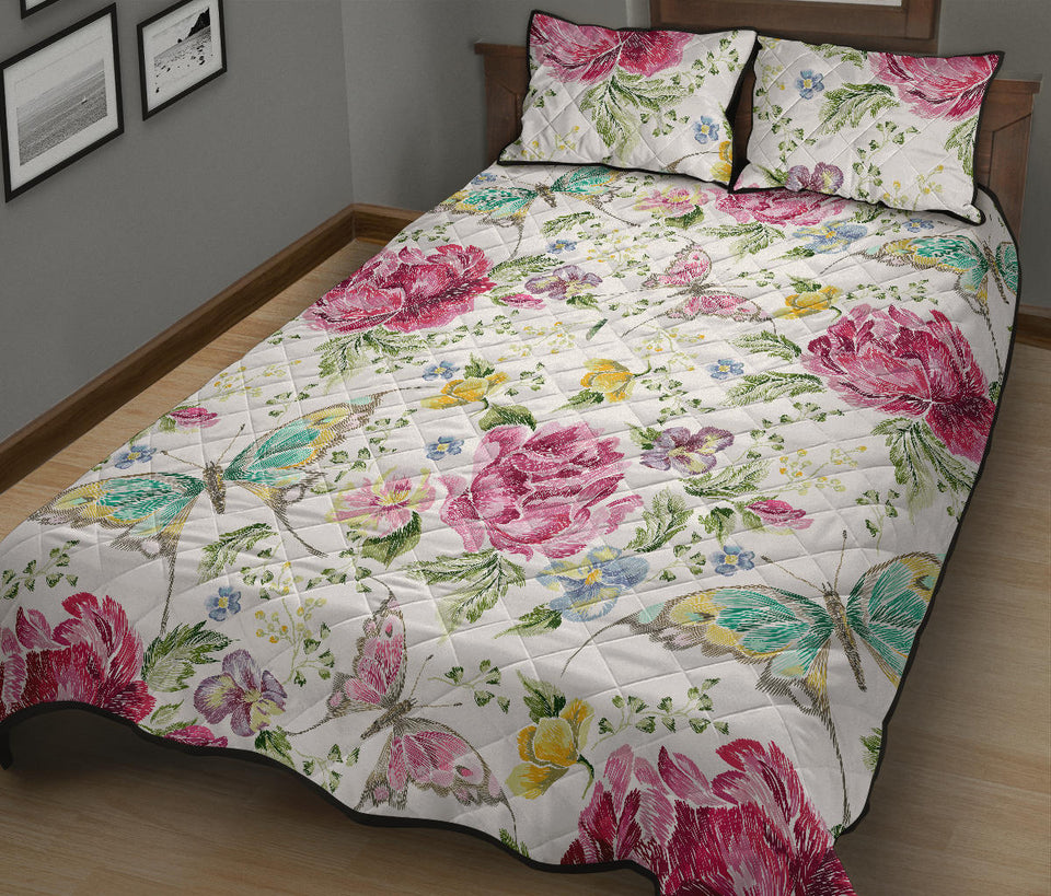 Hand drawn butterfly rose Quilt Bed Set