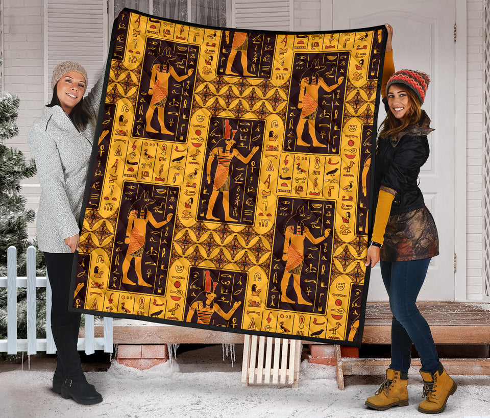 Egypt Hieroglyphics Pattern Print Design 05 Premium Quilt