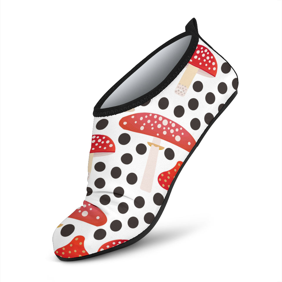 Red Mushroom Dot Pattern Aqua Shoes