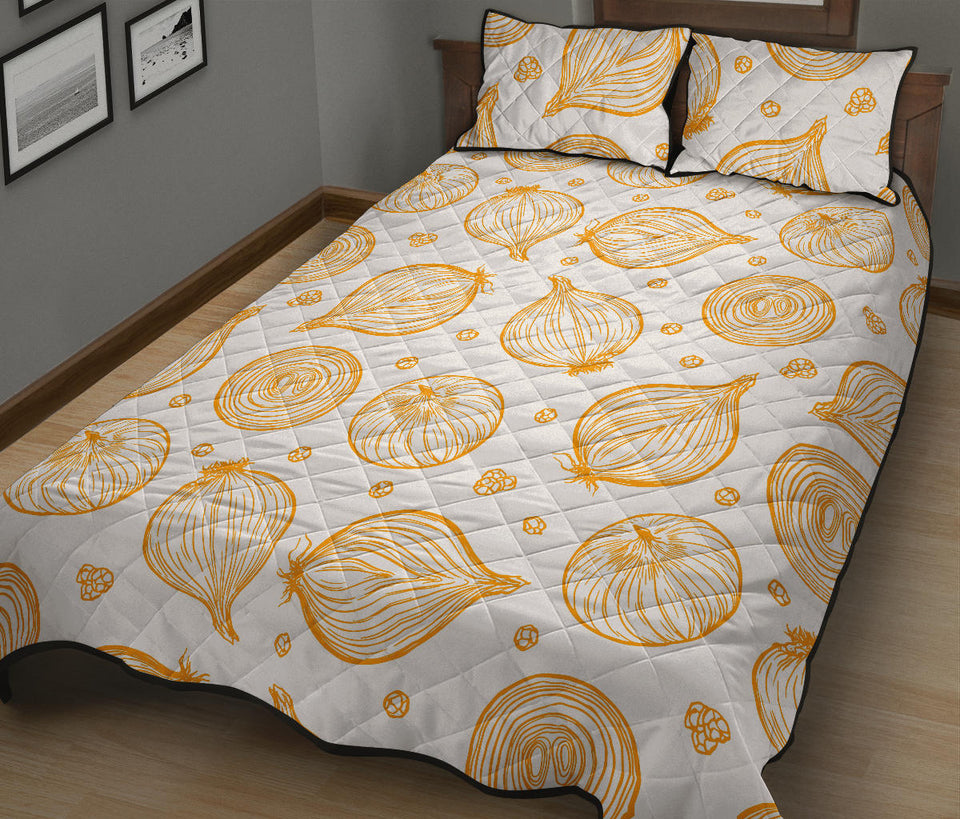 hand drawn onion pattern Quilt Bed Set