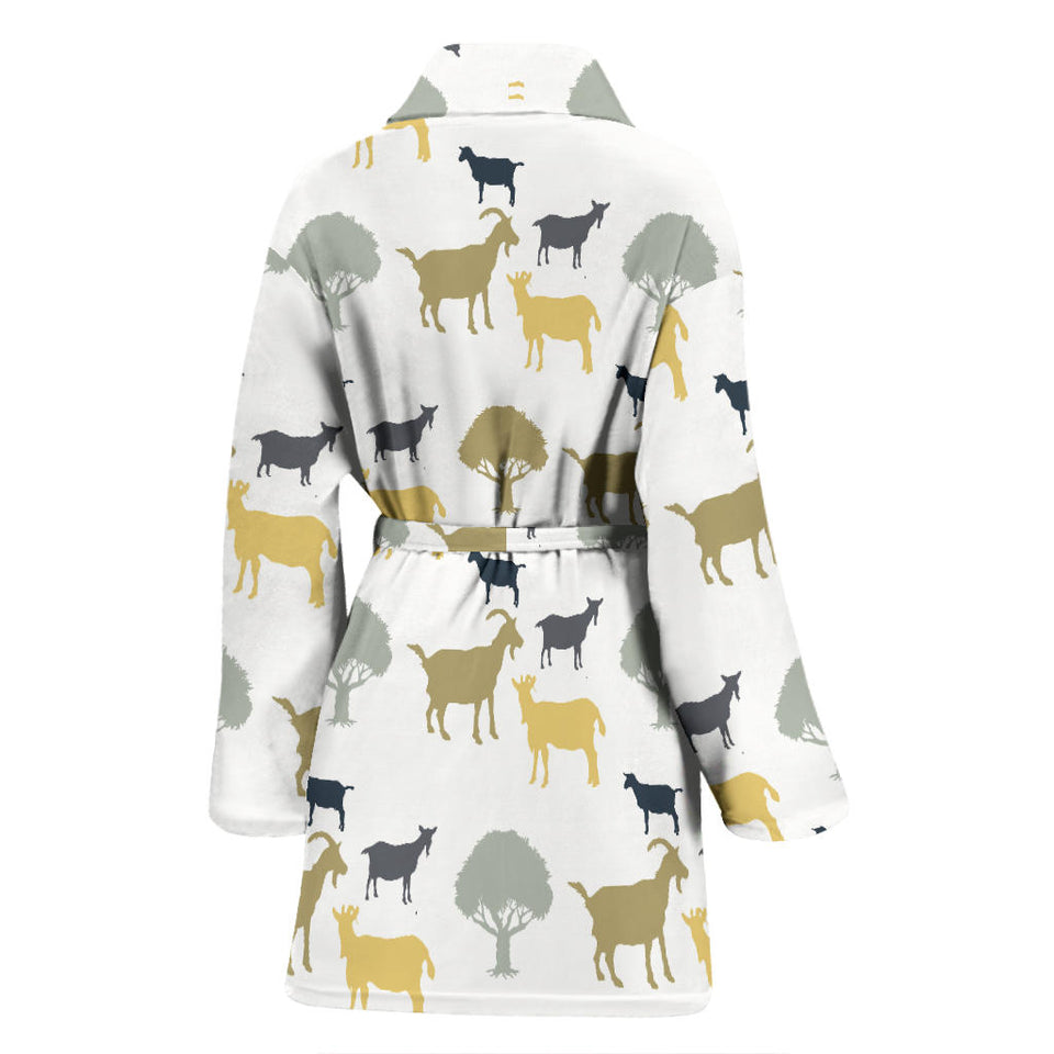 Silhouettes Of Goat And Tree Pattern Women'S Bathrobe