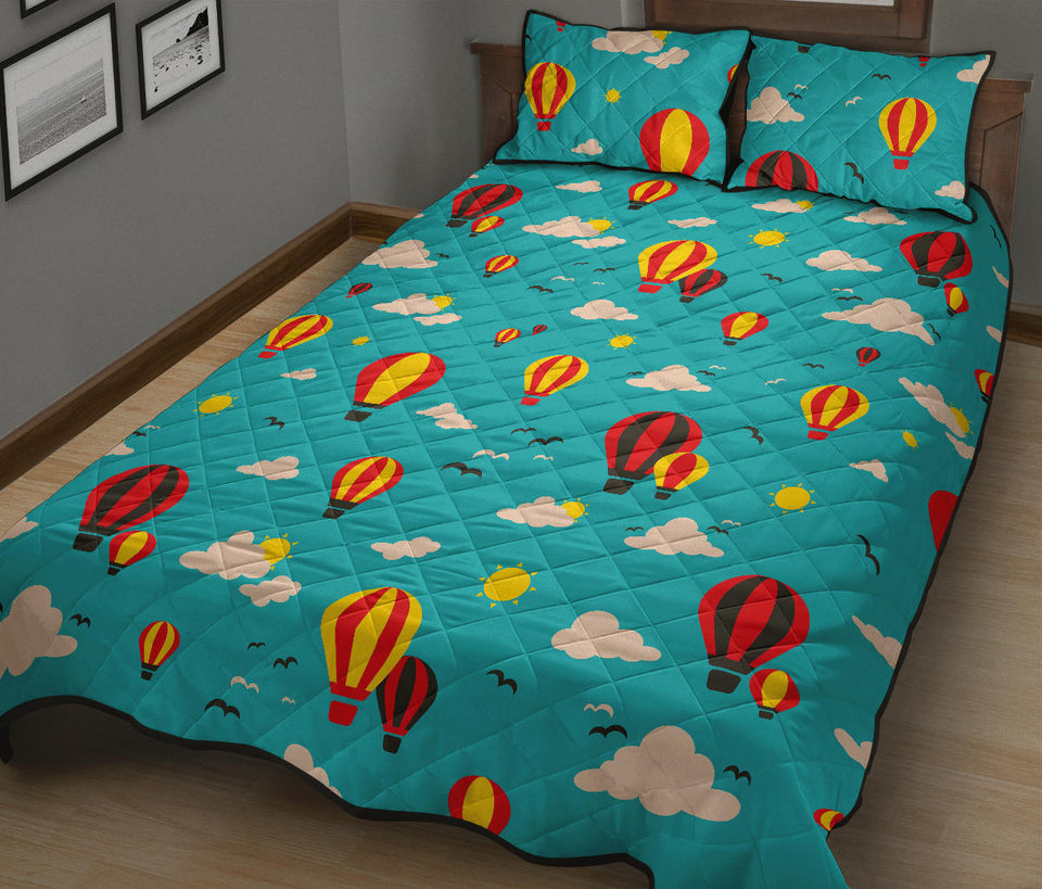 Hot Air Balloon Sky Pattern Quilt Bed Set