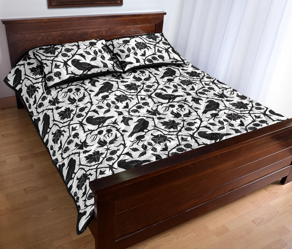 Crow dark floral pattern Quilt Bed Set