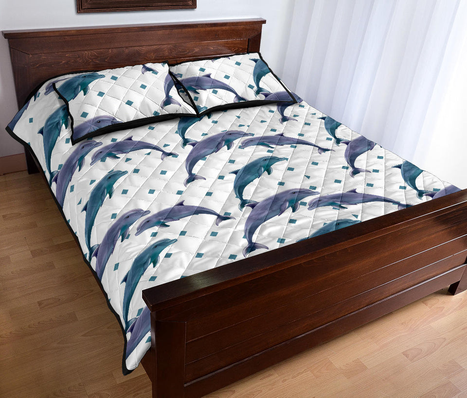 Dolphins pattern dotted background Quilt Bed Set