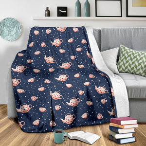 Tea pots Pattern Print Design 04 Premium Blanket