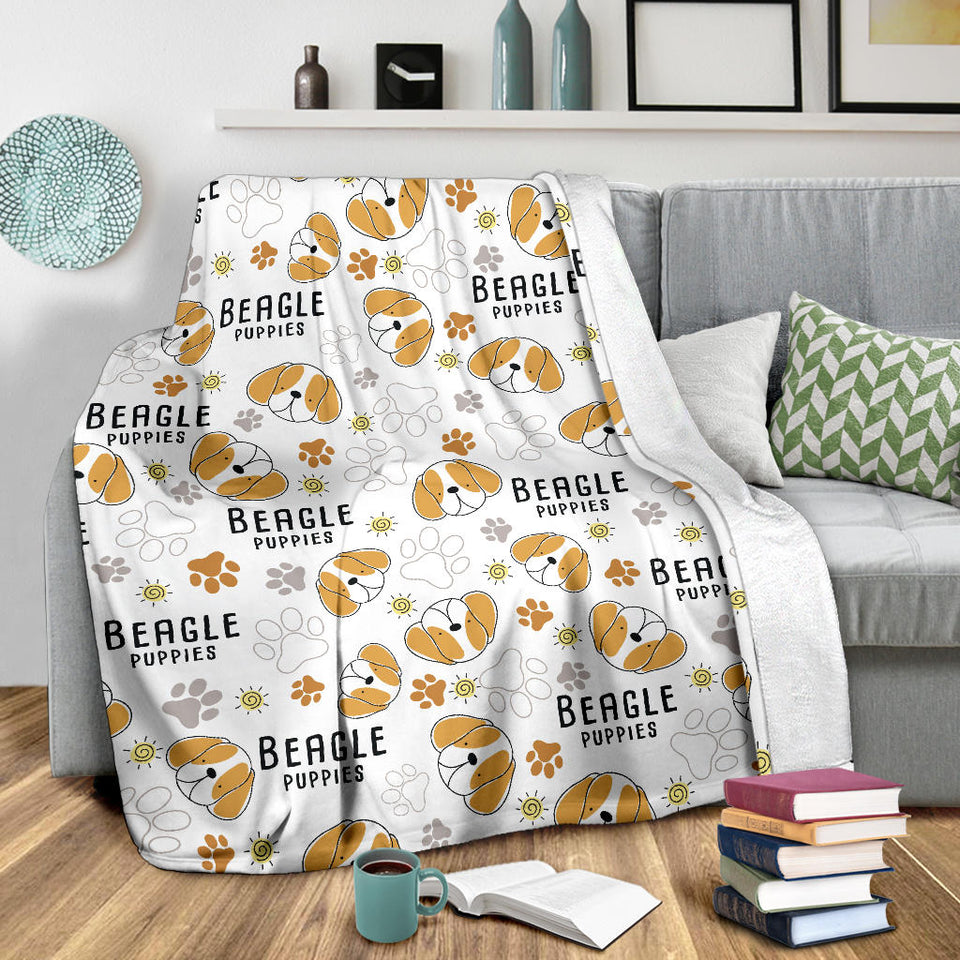 Cute Beagle Dog Pattern Background Premium Blanket