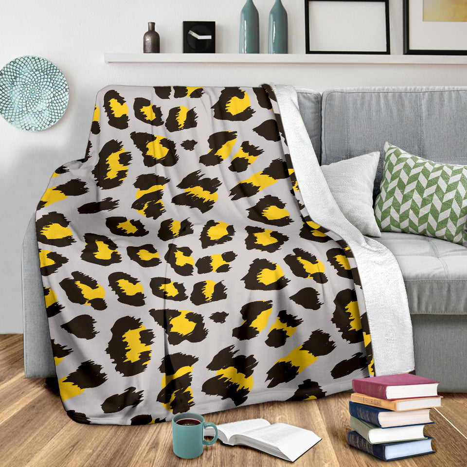 Gray Leopard Print Pattern Premium Blanket