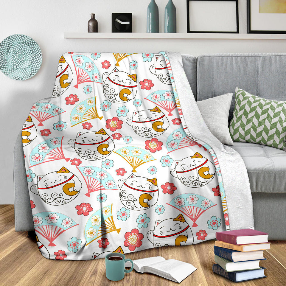 Maneki Neko Lucky Cat Fan Sakura Premium Blanket