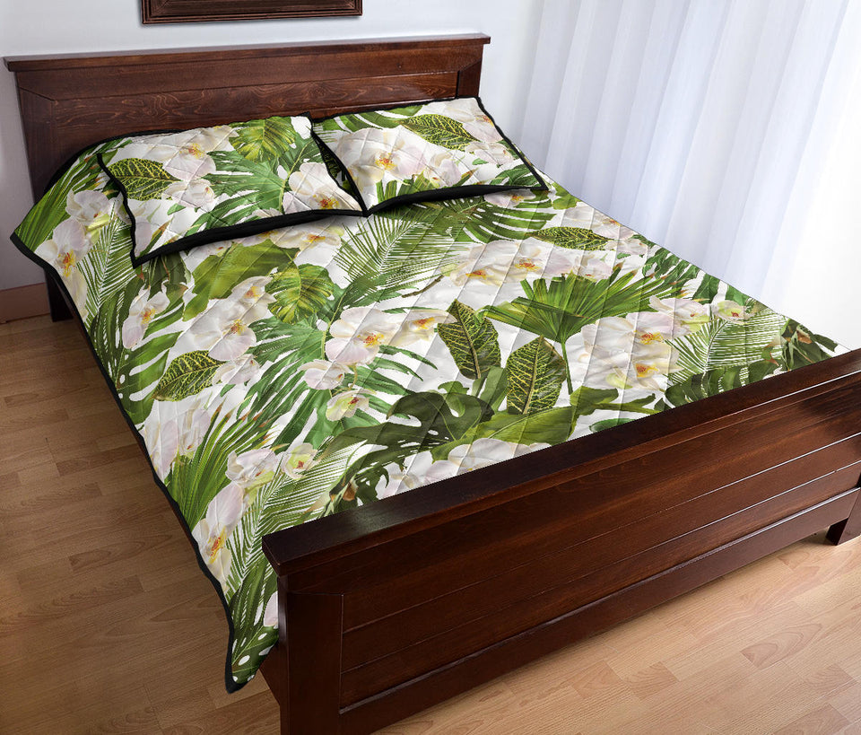 White orchid flower tropical leaves pattern Quilt Bed Set