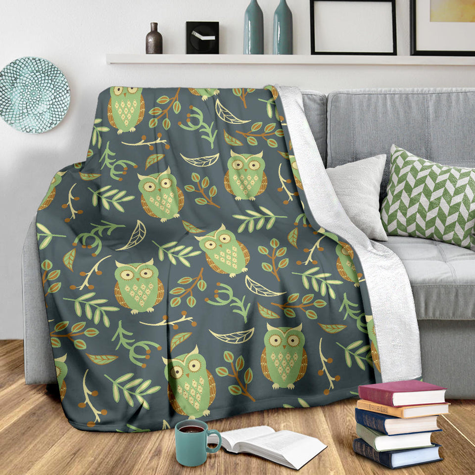 Cute Owls Leaves Pattern Premium Blanket