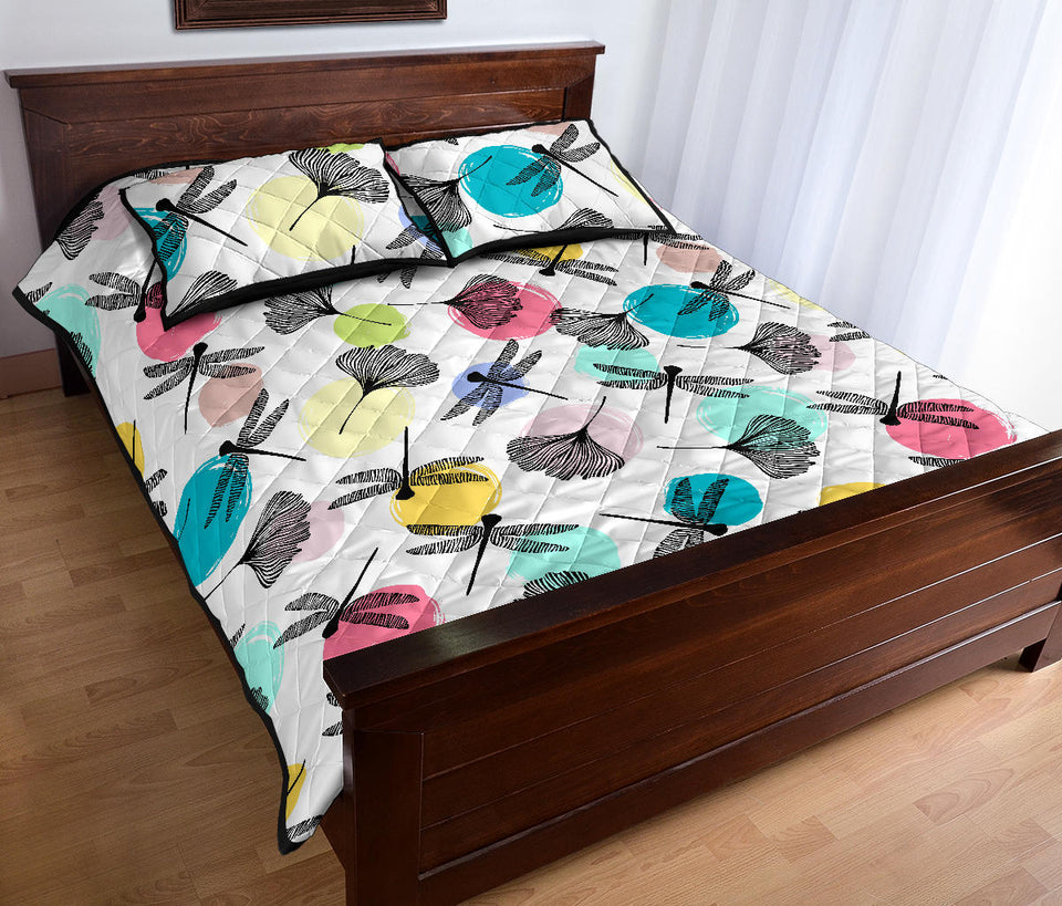 Dragonflies ginkgo leaves pattern Quilt Bed Set
