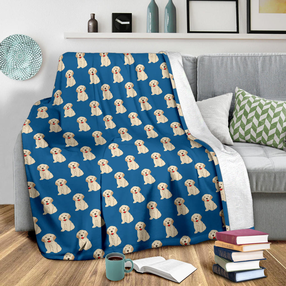 Golden Retriever Pattern Print Design 03 Premium Blanket