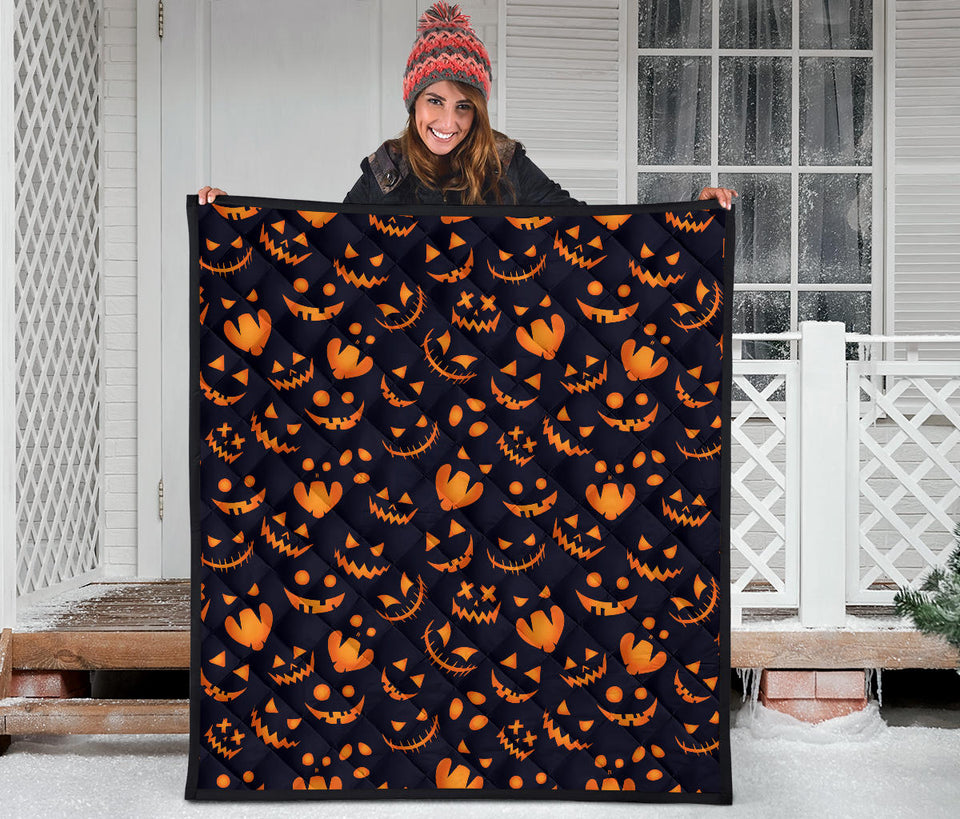 Halloween Pattern Pumpkin Background Premium Quilt