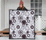 Classic Vintage Clock Pattern Premium Quilt