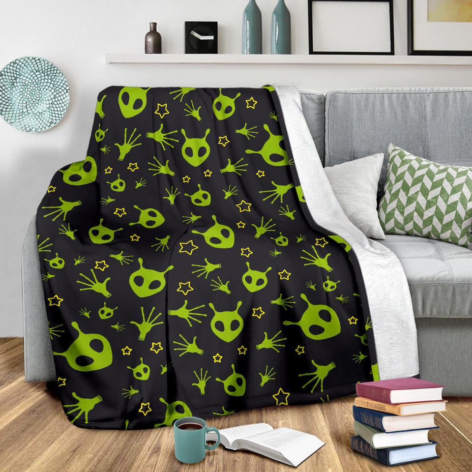 Alien Pattern Print Design 02 Premium Blanket