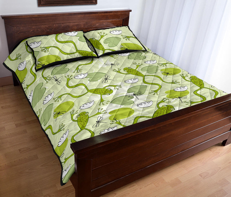 Cute frog dragonfly pattern Quilt Bed Set