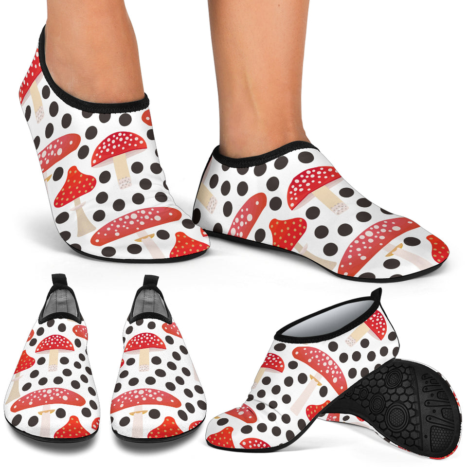 Red Mushroom Dot Pattern Aqua Shoes