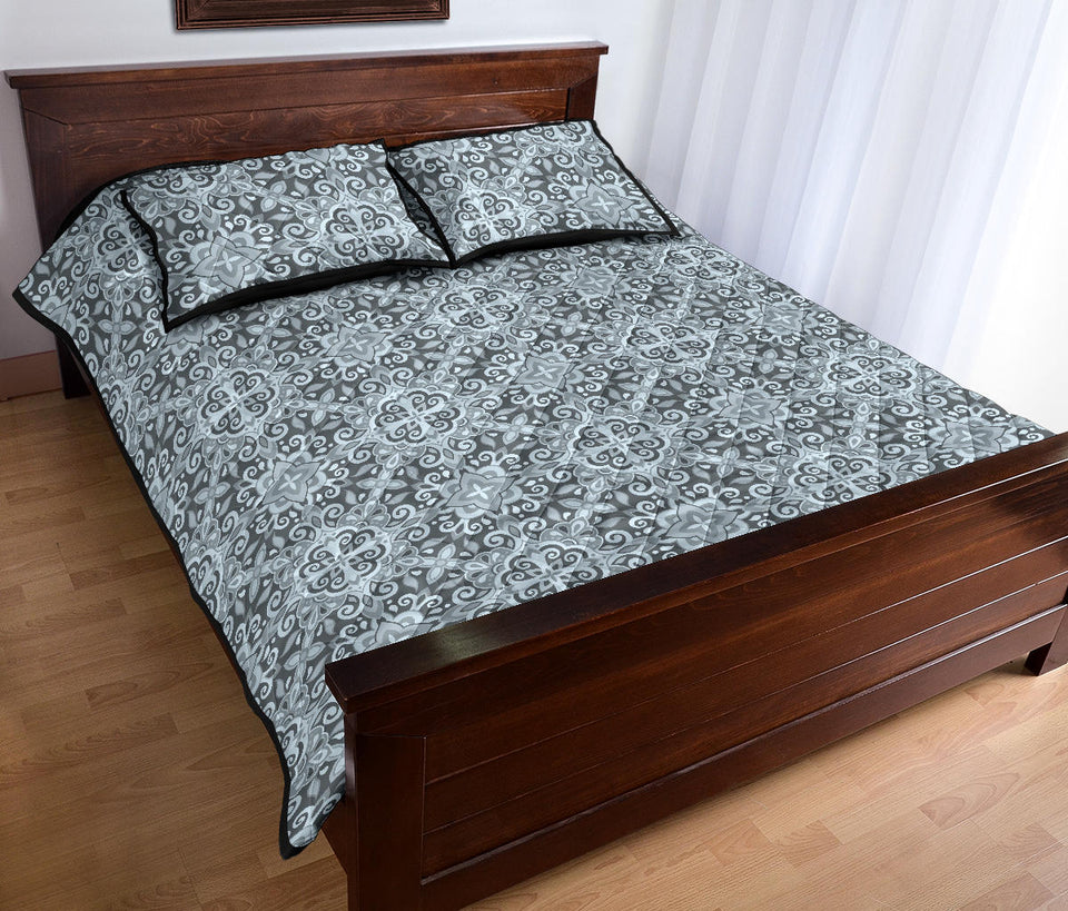 Traditional indian element pattern Quilt Bed Set