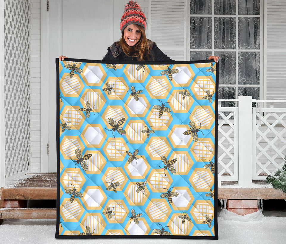 Bee Honeycomb Pattern Premium Quilt