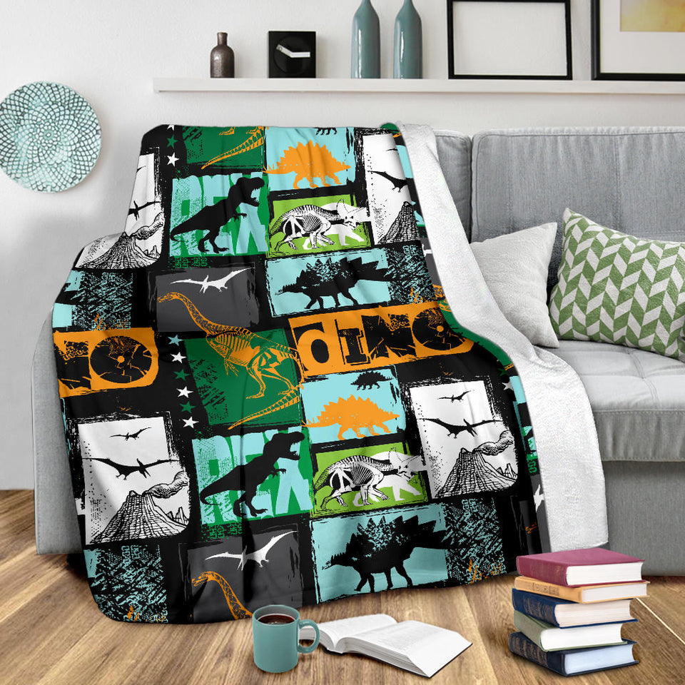 Dinosaurs Print Pattern Premium Blanket