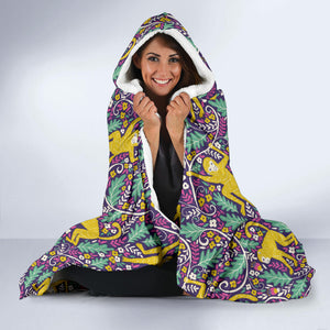 Cute Yellow Monkey Leaves Pattern Hooded Blanket