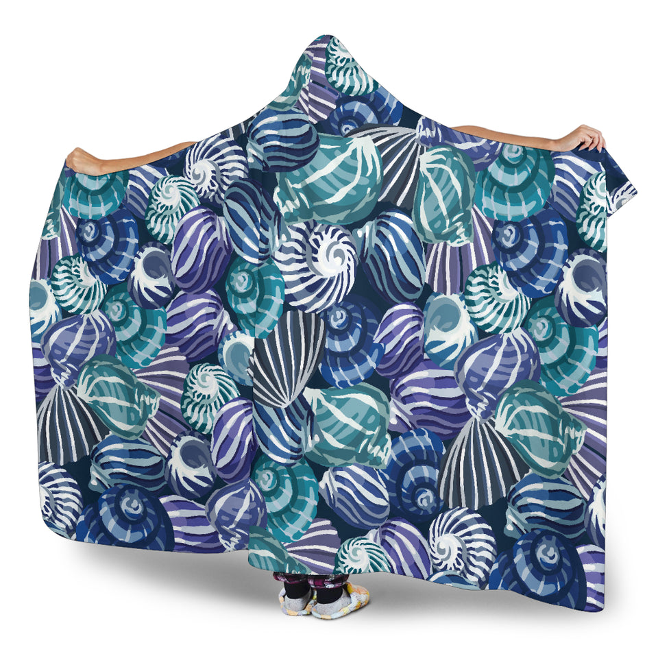Shell Design Pattern Hooded Blanket