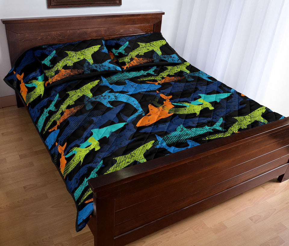 Colorful shark Quilt Bed Set