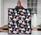 White Swan Blooming Flower Pattern Premium Quilt
