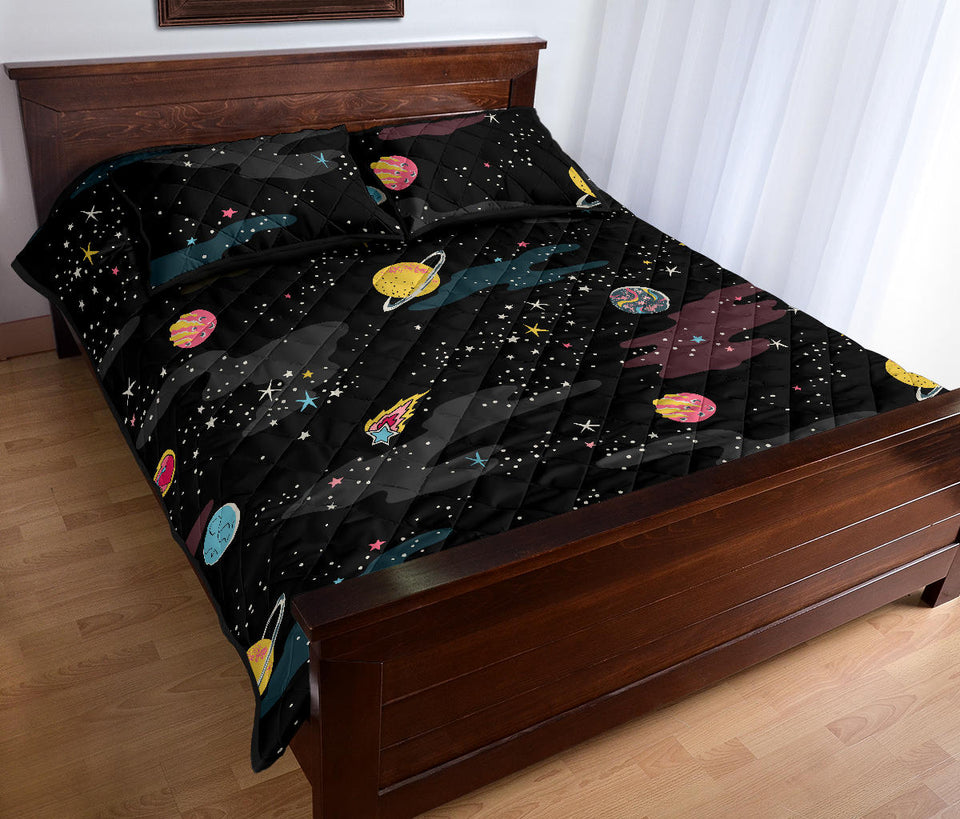 space pattern Quilt Bed Set