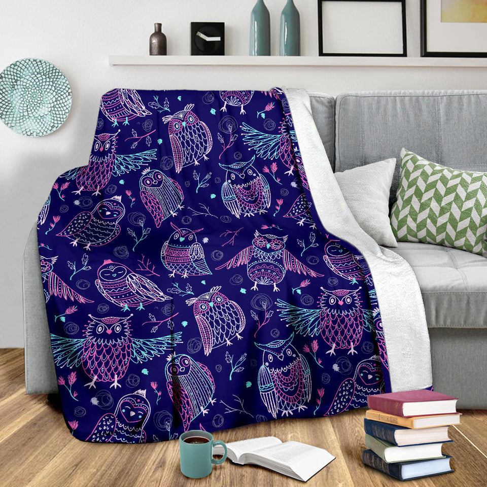 Cute Owls Pattern Boho Style Ornament Premium Blanket