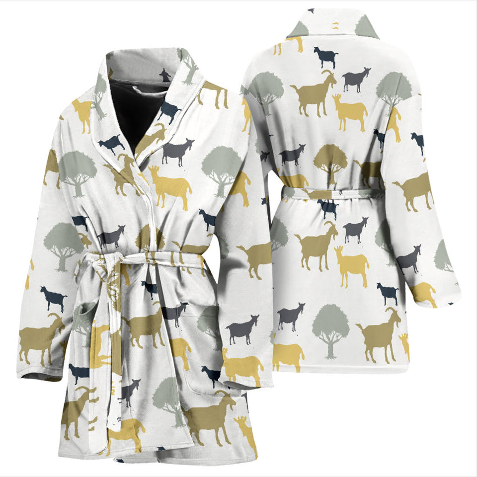 Silhouettes Of Goat And Tree Pattern Women'S Bathrobe