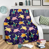 Colorful Sea Turtle Pattern Premium Blanket