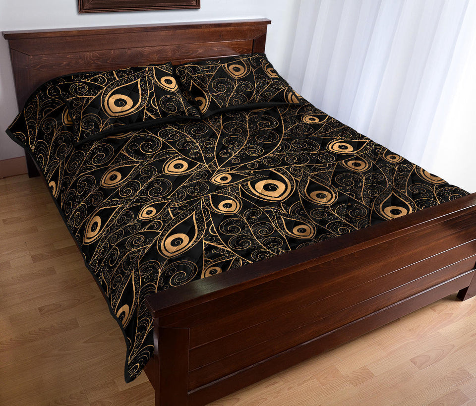 Gold peacock feather pattern Quilt Bed Set