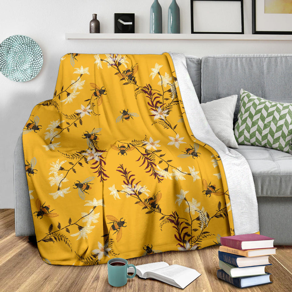 Bee Flower Pattern Premium Blanket