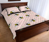 Cute bee flower pattern pink background Quilt Bed Set