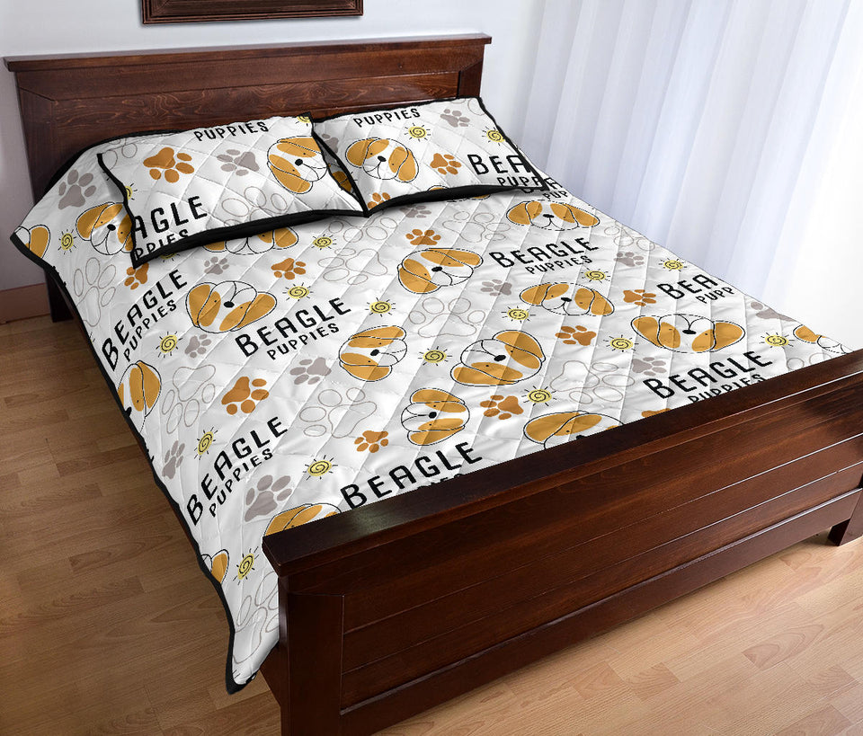 Cute beagle dog pattern background Quilt Bed Set