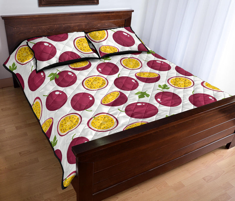 Passion fruit design pattern Quilt Bed Set