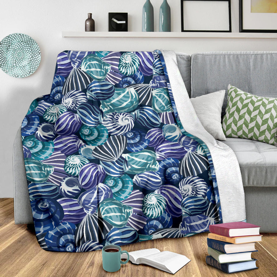 Shell Design Pattern Premium Blanket